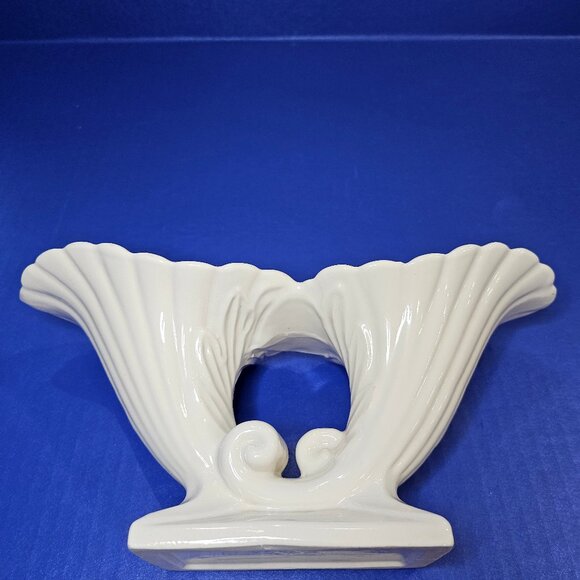 Abingdon White Double Cornucopia Flower Vase Made in USA - Picture 2 of 10